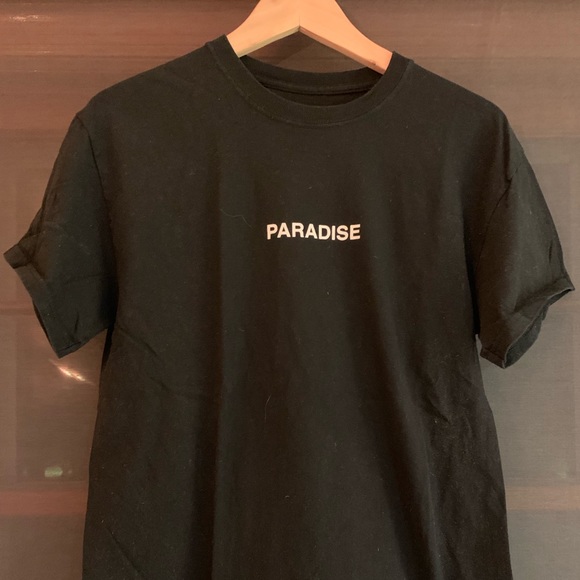 Paradise short sleeve t shirt for men. Size medium - Picture 3 of 3